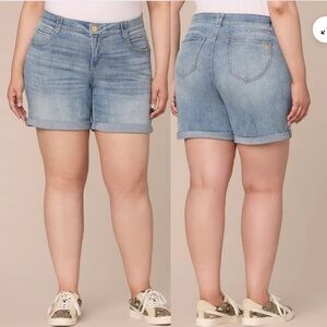 Democracy Women's Ab Solution 5" Short Blue‎ size 16
